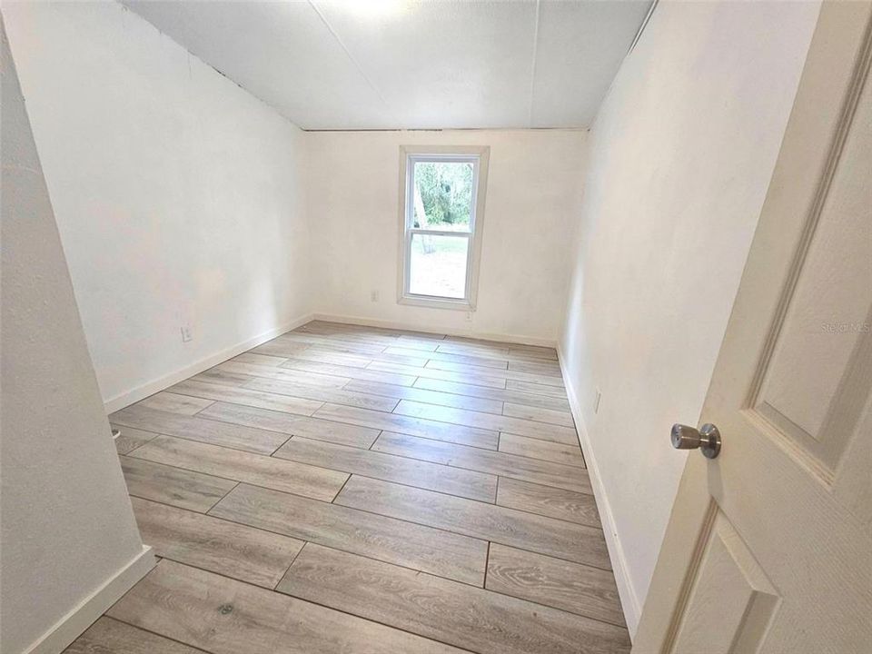For Sale: $369,000 (4 beds, 2 baths, 1296 Square Feet)
