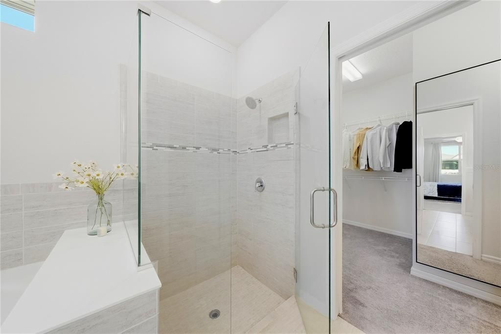 For Sale: $509,000 (4 beds, 3 baths, 2707 Square Feet)