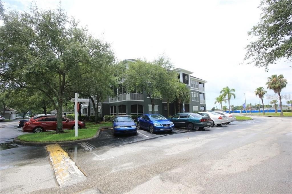 For Rent: $1,450 (2 beds, 2 baths, 1056 Square Feet)
