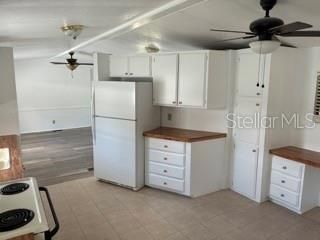 For Sale: $109,000 (2 beds, 2 baths, 840 Square Feet)