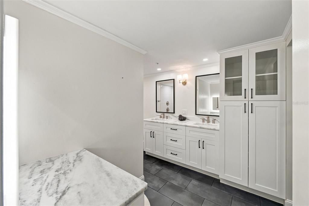 На продажу: $499,000 (3 спален, 2 ванн, 1660 Квадратных фут)