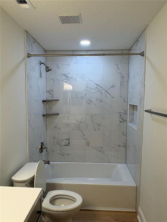 В аренду: $1,695 (2 спален, 2 ванн, 900 Квадратных фут)