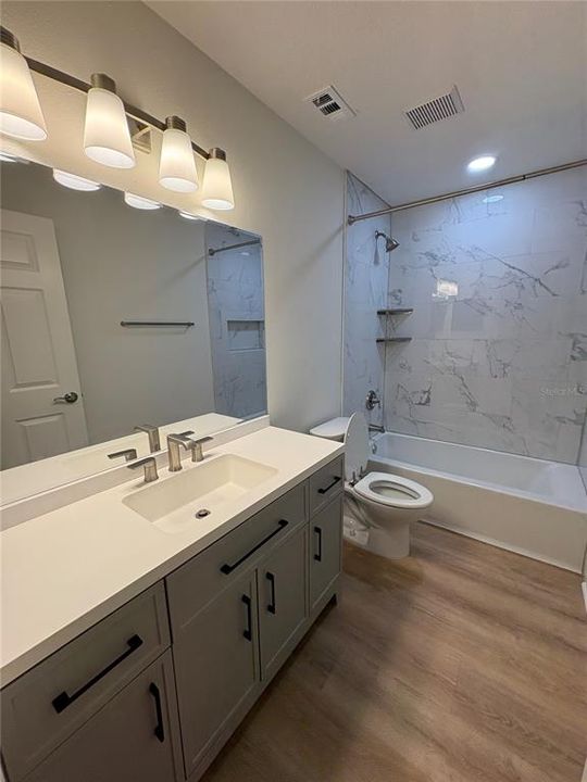 В аренду: $1,695 (2 спален, 2 ванн, 900 Квадратных фут)