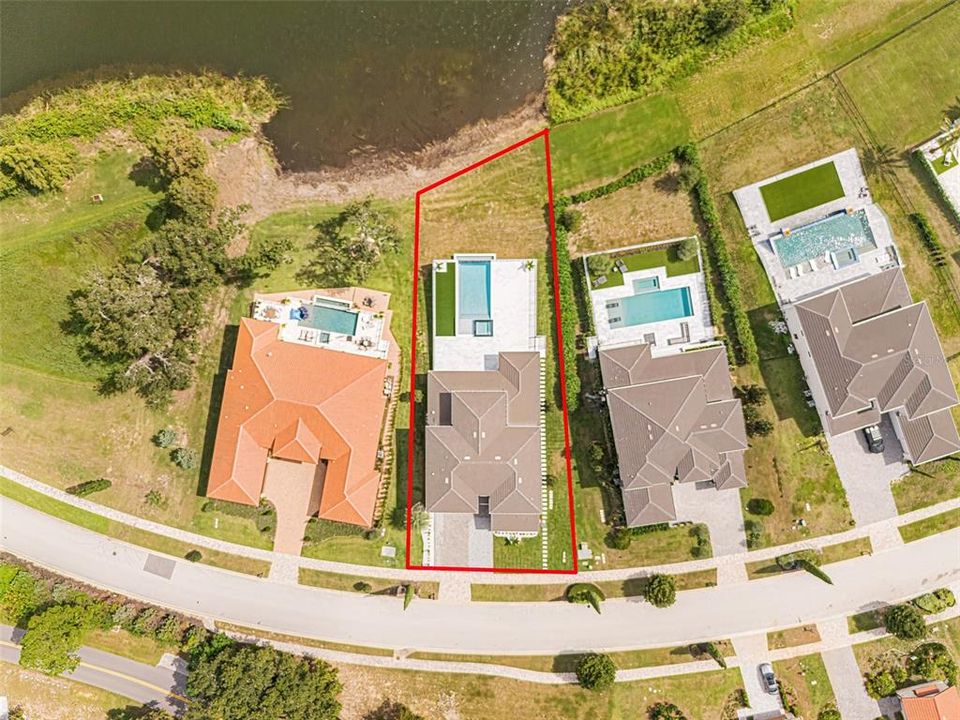 На продажу: $3,390,000 (5 спален, 4 ванн, 4873 Квадратных фут)