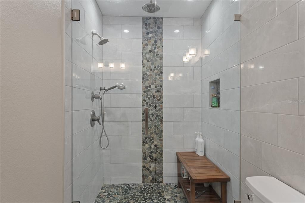 На продажу: $699,000 (3 спален, 3 ванн, 2506 Квадратных фут)