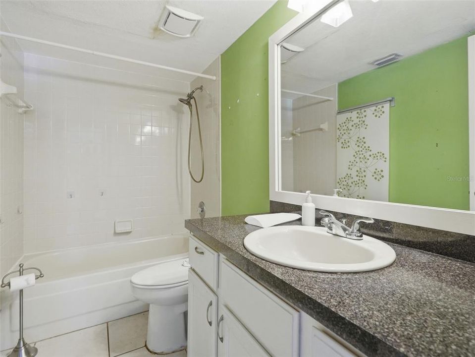 En Venta: $424,900 (3 camas, 2 baños, 1898 Pies cuadrados)