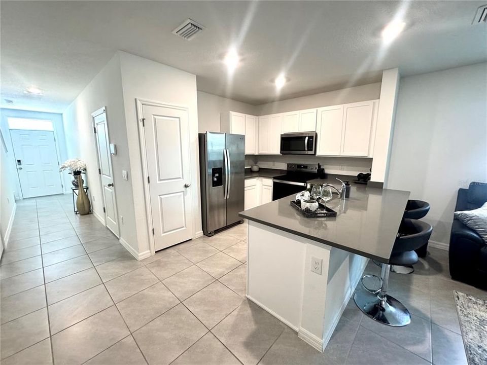 For Rent: $2,395 (3 beds, 2 baths, 1488 Square Feet)