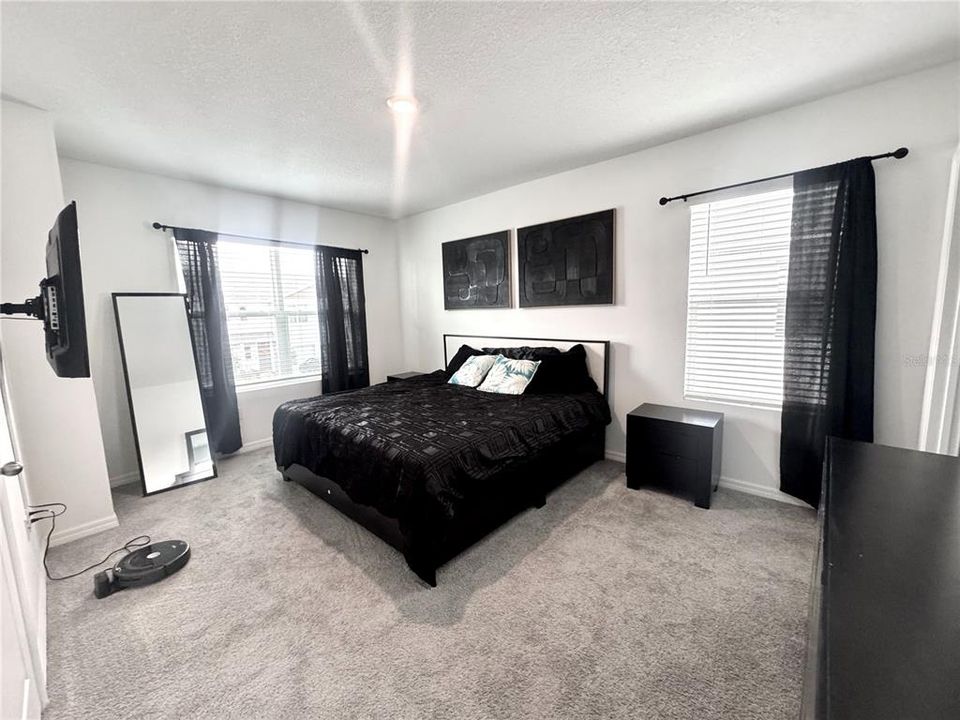 For Rent: $2,395 (3 beds, 2 baths, 1488 Square Feet)