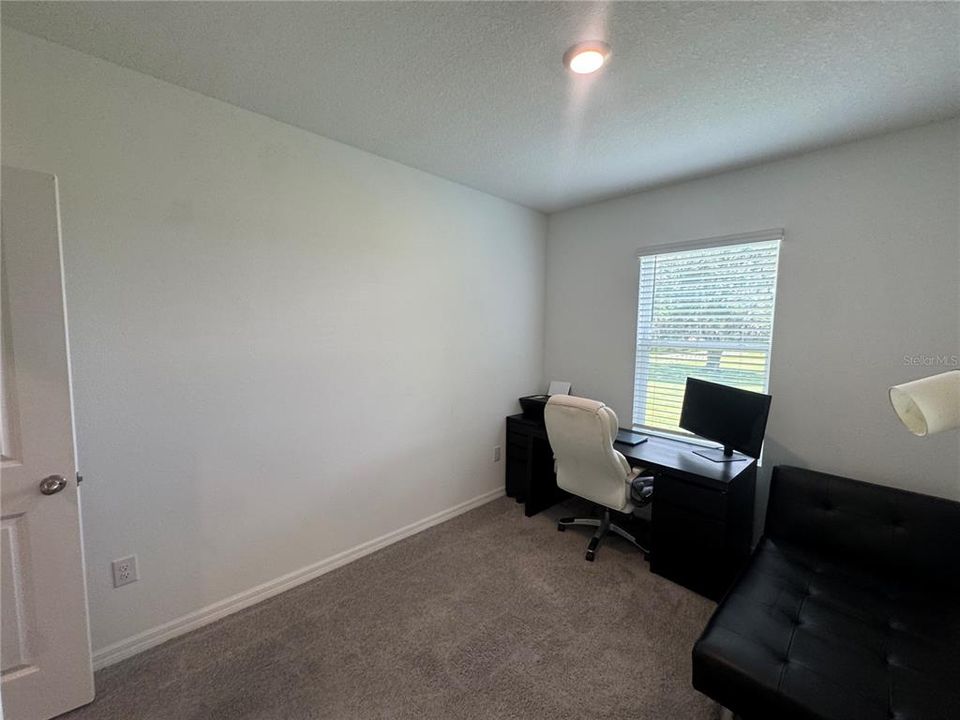 For Rent: $2,395 (3 beds, 2 baths, 1488 Square Feet)
