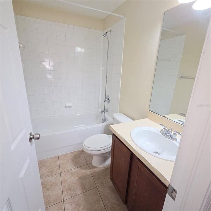 В аренду: $2,900 (5 спален, 3 ванн, 1624 Квадратных фут)