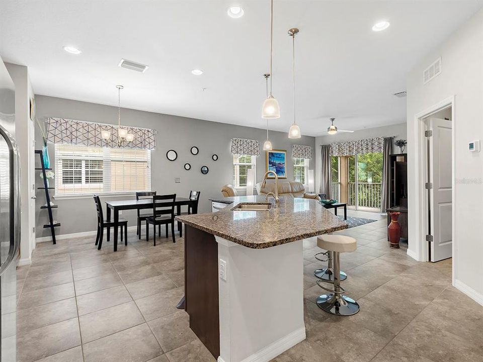 For Sale: $325,000 (3 beds, 2 baths, 1675 Square Feet)