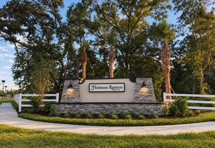 For Sale: $334,990 (4 beds, 2 baths, 1562 Square Feet)