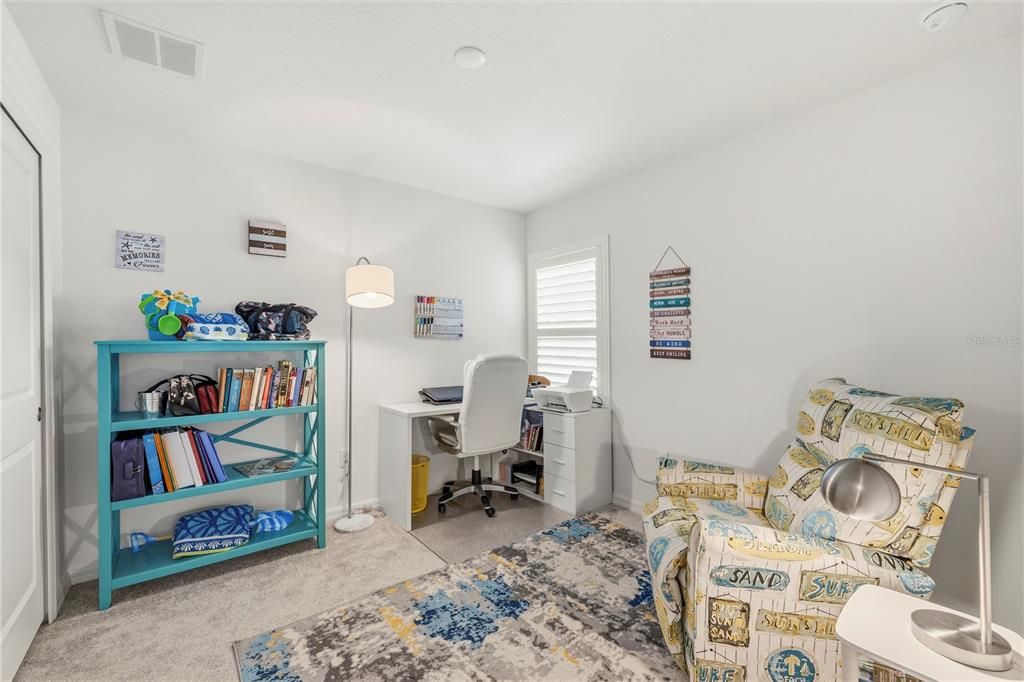 En Venta: $365,000 (4 camas, 2 baños, 1627 Pies cuadrados)