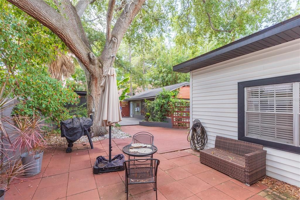 For Sale: $885,000 (3 beds, 2 baths, 1803 Square Feet)