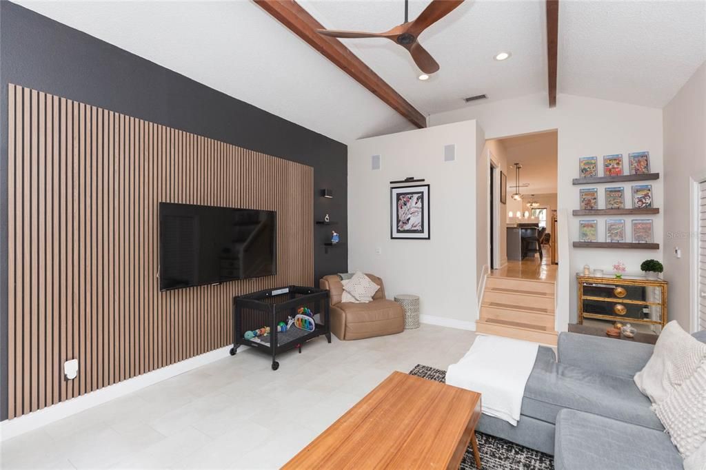For Sale: $885,000 (3 beds, 2 baths, 1803 Square Feet)