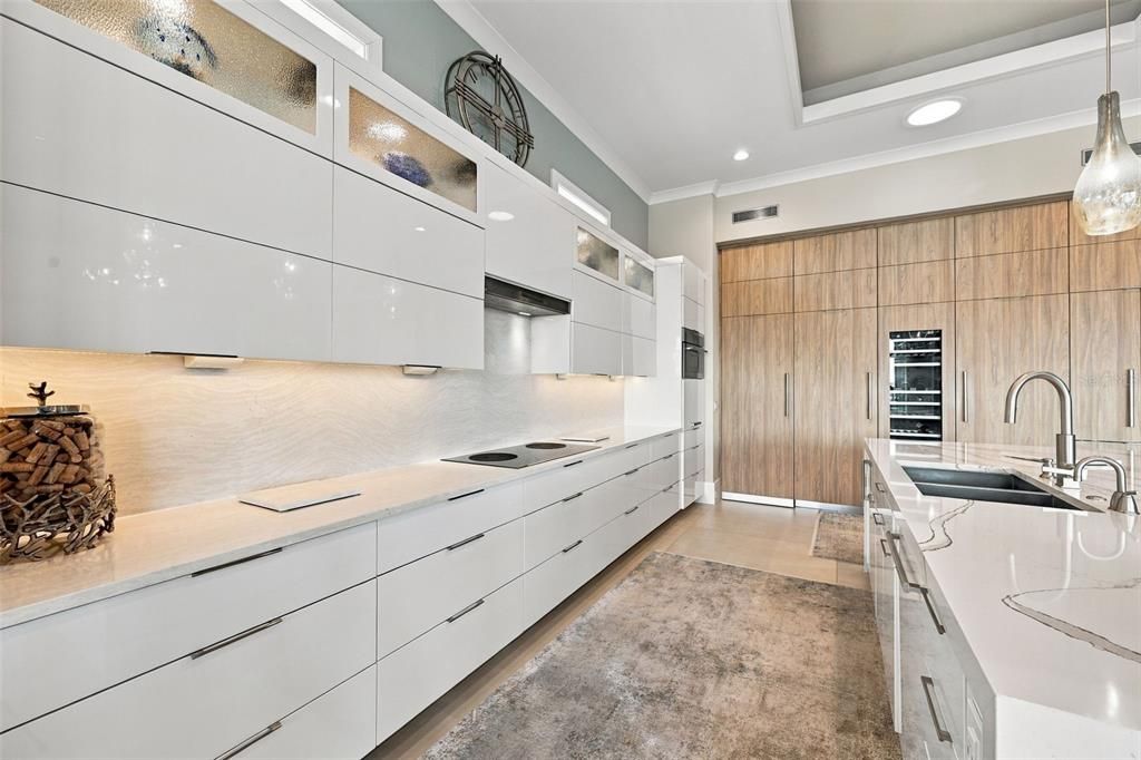 В аренду: $17,000 (4 спален, 3 ванн, 3375 Квадратных фут)