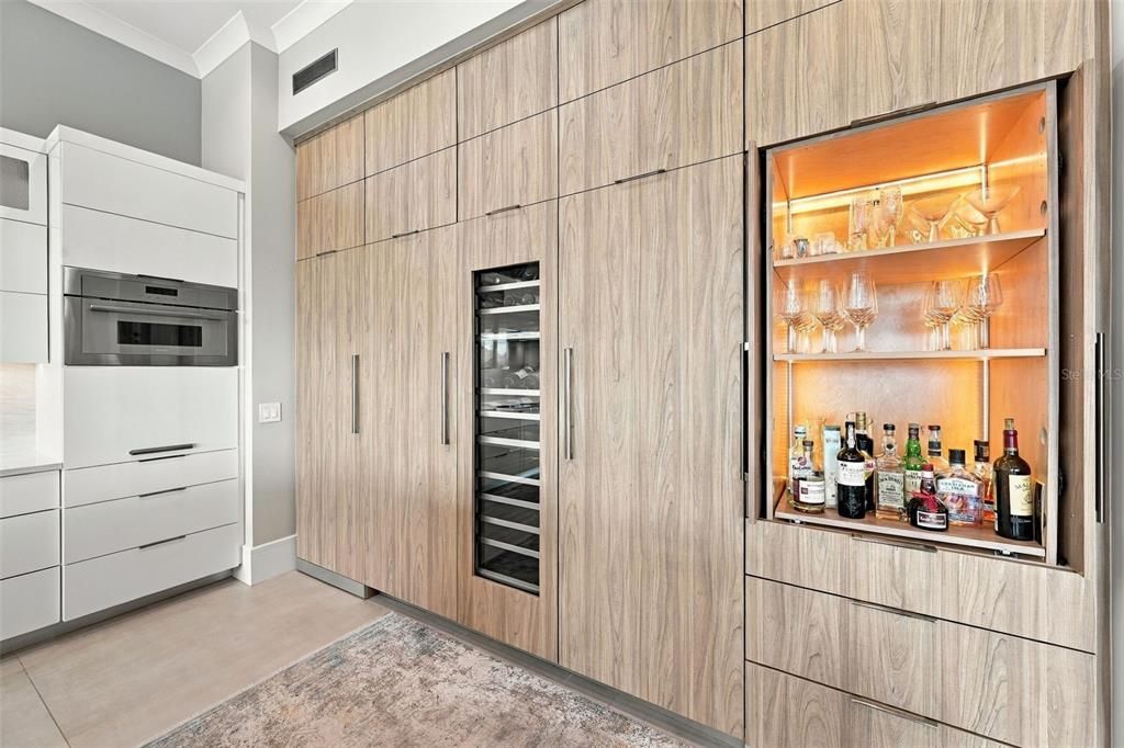 В аренду: $17,000 (4 спален, 3 ванн, 3375 Квадратных фут)