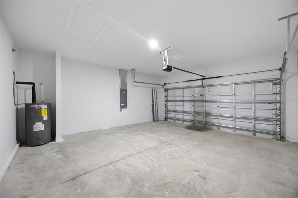 На продажу: $299,900 (3 спален, 2 ванн, 1548 Квадратных фут)