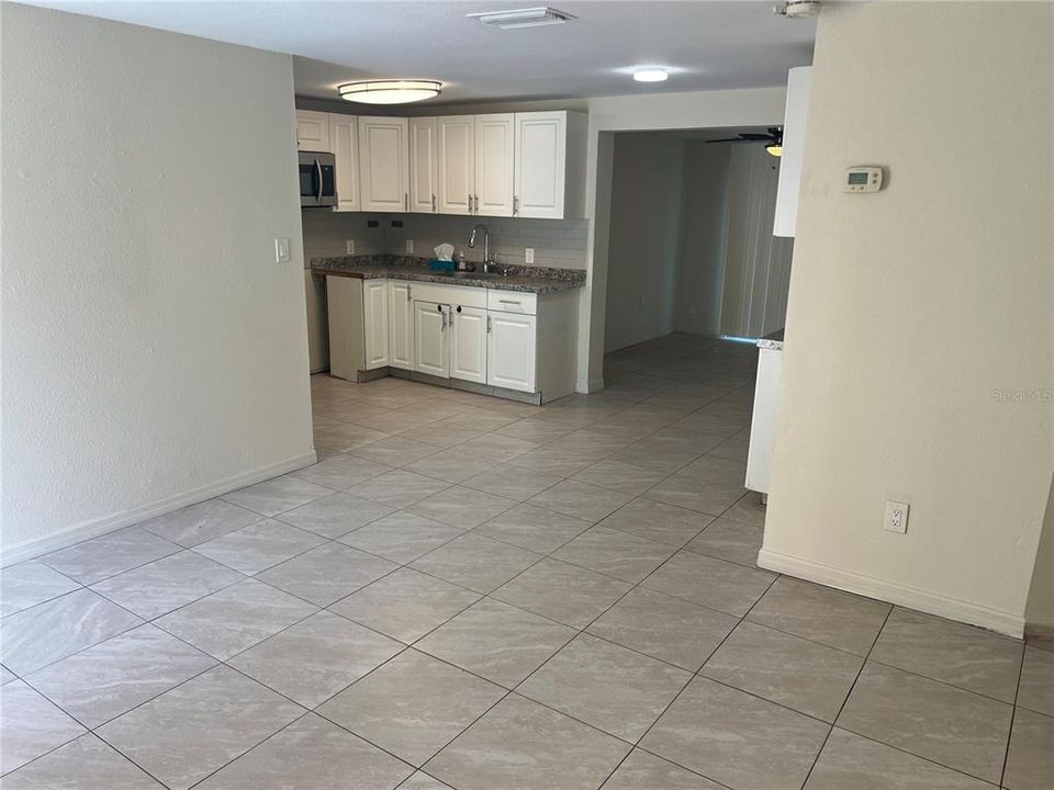 En Venta: $265,000 (3 camas, 1 baños, 1252 Pies cuadrados)