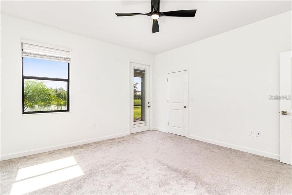 For Rent: $4,900 (6 beds, 4 baths, 2918 Square Feet)