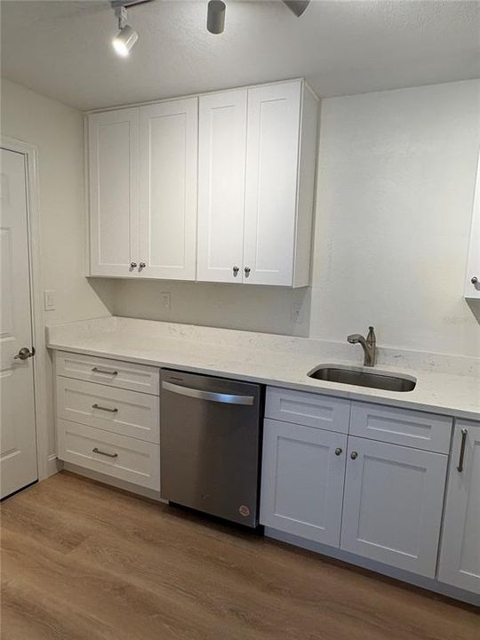 В аренду: $1,695 (2 спален, 2 ванн, 1198 Квадратных фут)