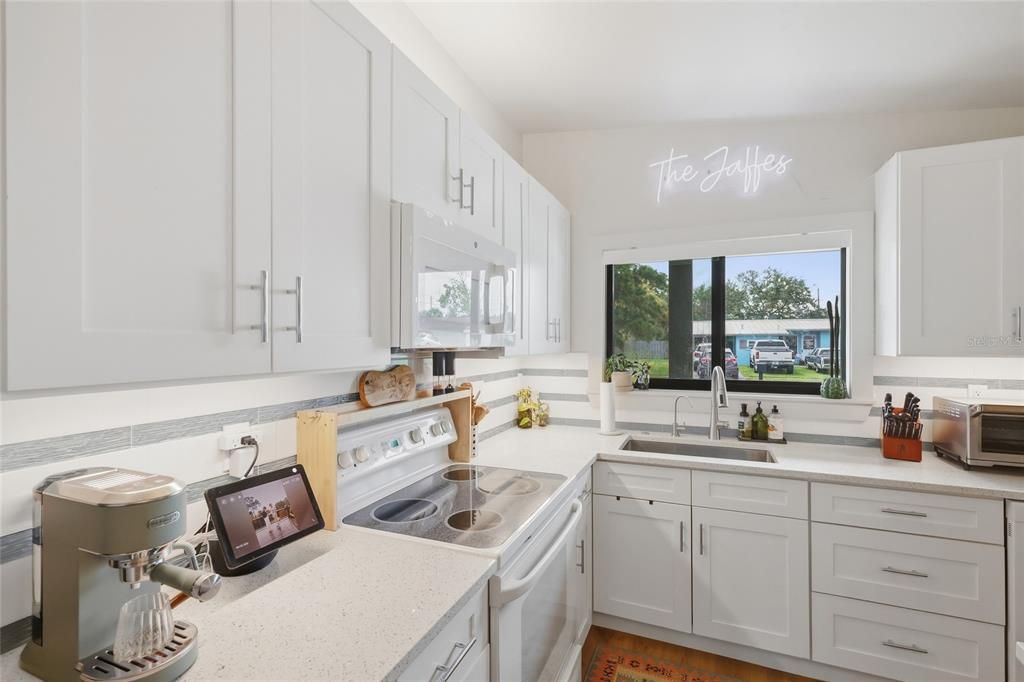 For Sale: $449,950 (3 beds, 2 baths, 1148 Square Feet)