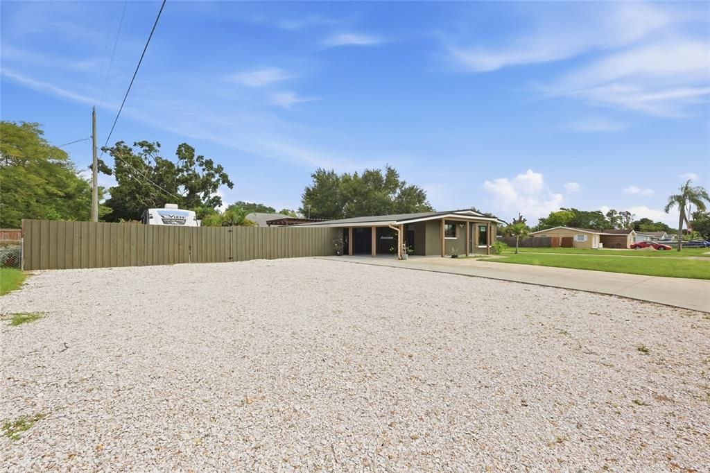For Sale: $449,950 (3 beds, 2 baths, 1148 Square Feet)