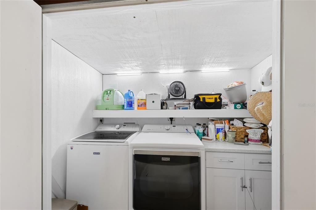 For Sale: $449,950 (3 beds, 2 baths, 1148 Square Feet)