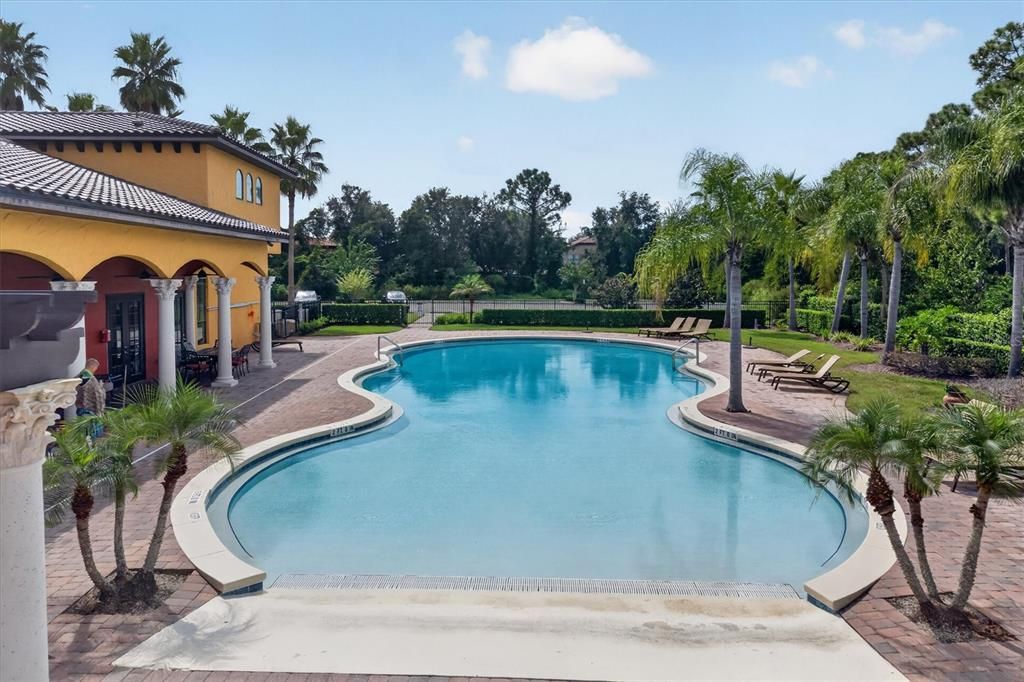 For Sale: $478,000 (4 beds, 2 baths, 2358 Square Feet)