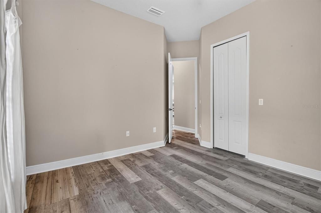 For Sale: $478,000 (4 beds, 2 baths, 2358 Square Feet)