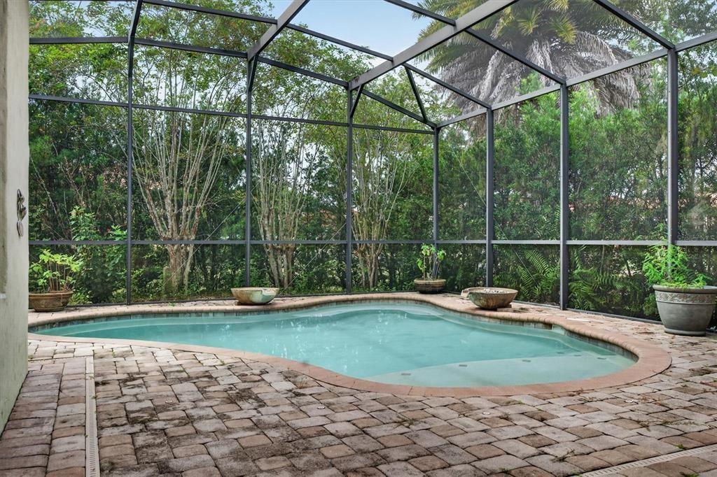 For Sale: $478,000 (4 beds, 2 baths, 2358 Square Feet)
