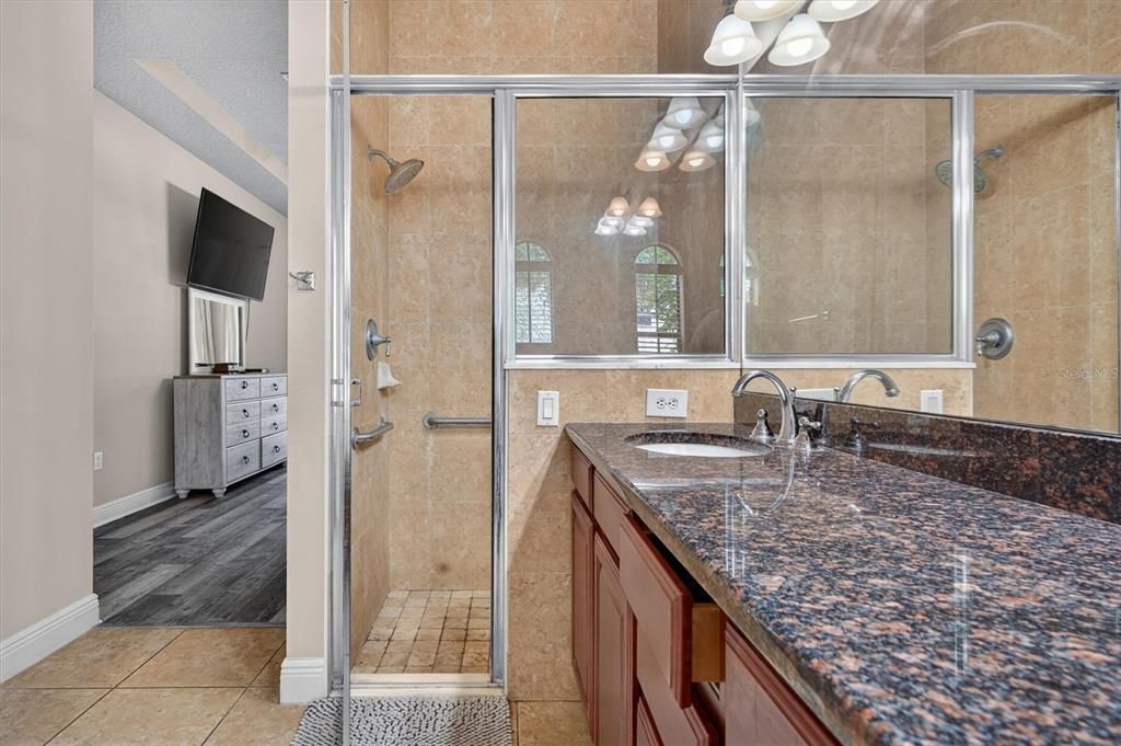 For Sale: $478,000 (4 beds, 2 baths, 2358 Square Feet)