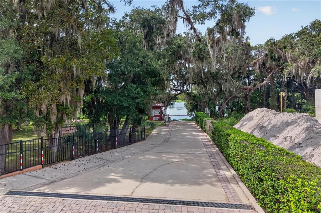 For Sale: $478,000 (4 beds, 2 baths, 2358 Square Feet)