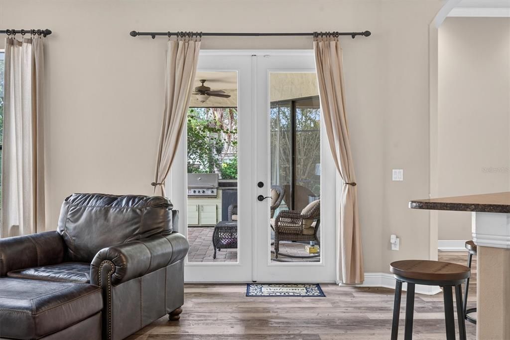 For Sale: $478,000 (4 beds, 2 baths, 2358 Square Feet)