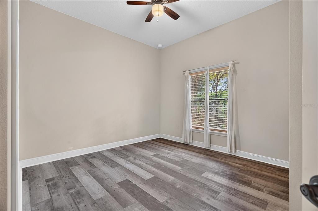 For Sale: $478,000 (4 beds, 2 baths, 2358 Square Feet)