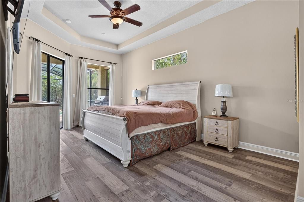 For Sale: $478,000 (4 beds, 2 baths, 2358 Square Feet)