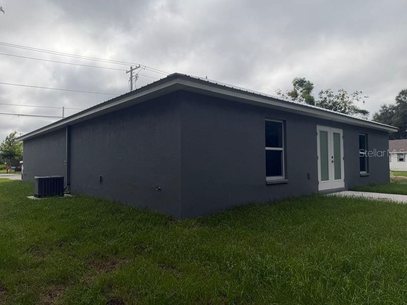 На продажу: $265,000 (3 спален, 2 ванн, 1145 Квадратных фут)