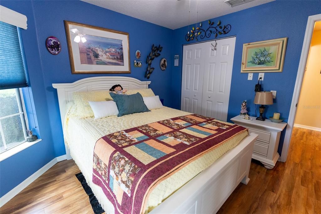 En Venta: $271,000 (2 camas, 2 baños, 1800 Pies cuadrados)