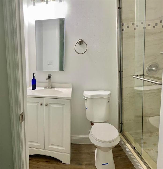 В аренду: $1,100 (1 спален, 1 ванн, 500 Квадратных фут)