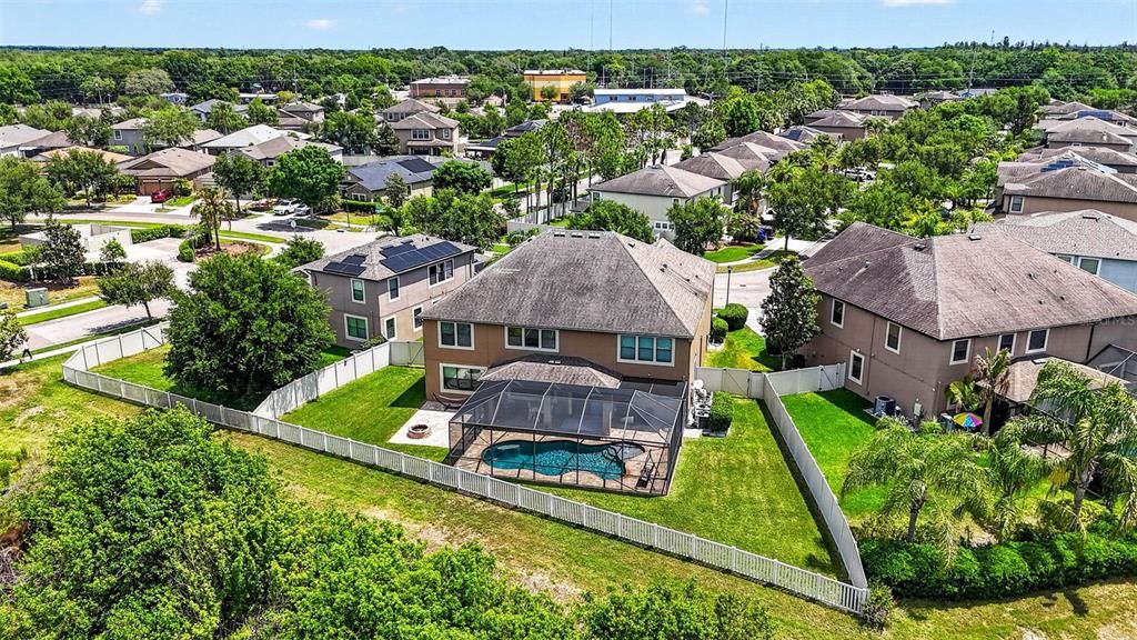 На продажу: $959,000 (6 спален, 4 ванн, 5884 Квадратных фут)