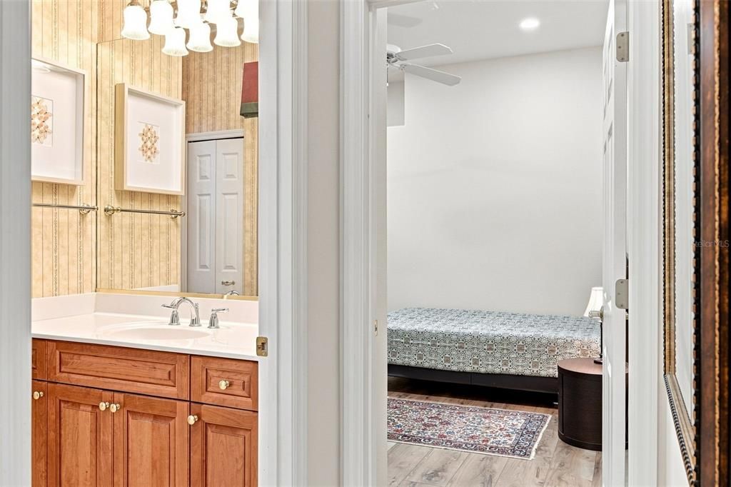 For Sale: $1,399,000 (3 beds, 3 baths, 2695 Square Feet)