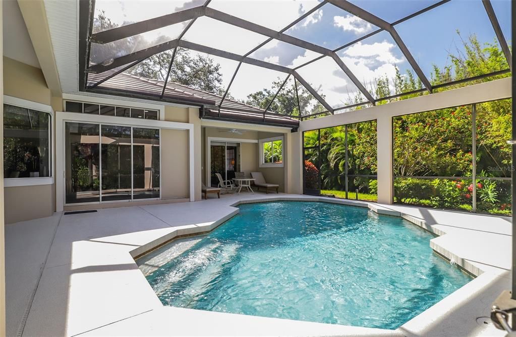 For Sale: $1,399,000 (3 beds, 3 baths, 2695 Square Feet)