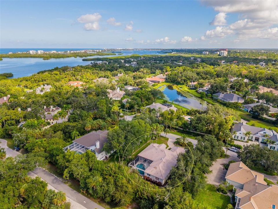 For Sale: $1,399,000 (3 beds, 3 baths, 2695 Square Feet)