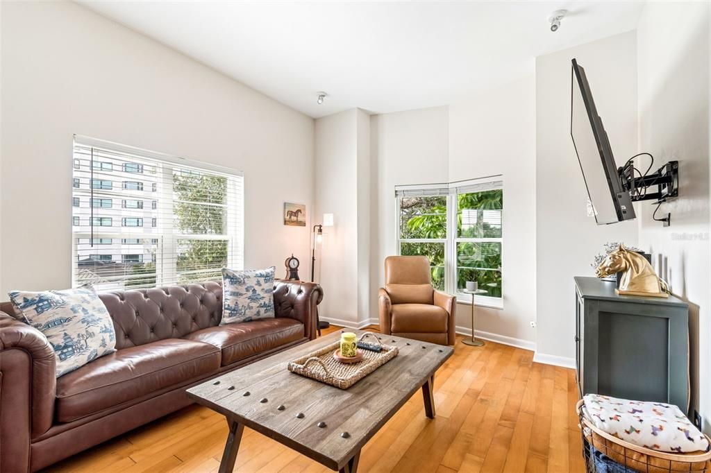 For Rent: $3,200 (2 beds, 2 baths, 1296 Square Feet)
