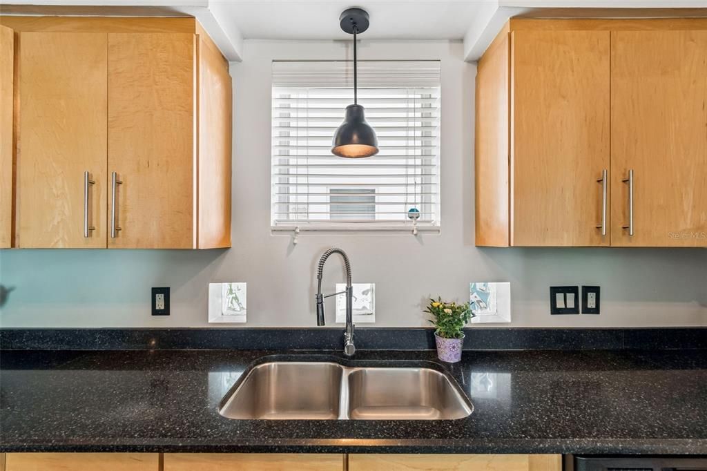 For Rent: $3,200 (2 beds, 2 baths, 1296 Square Feet)