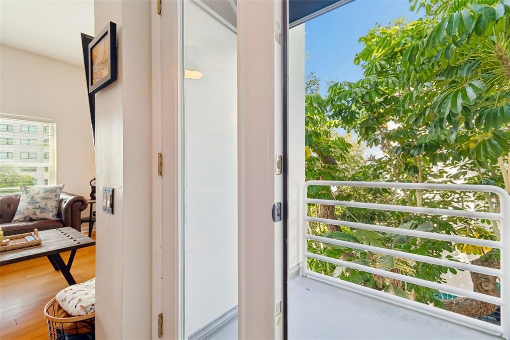 For Rent: $3,200 (2 beds, 2 baths, 1296 Square Feet)