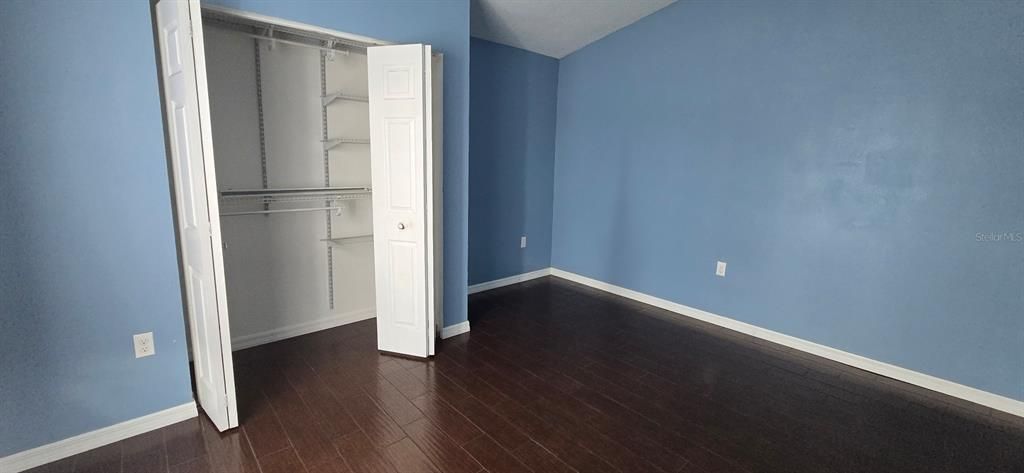 En Renta: $2,400 (4 camas, 3 baños, 1969 Pies cuadrados)