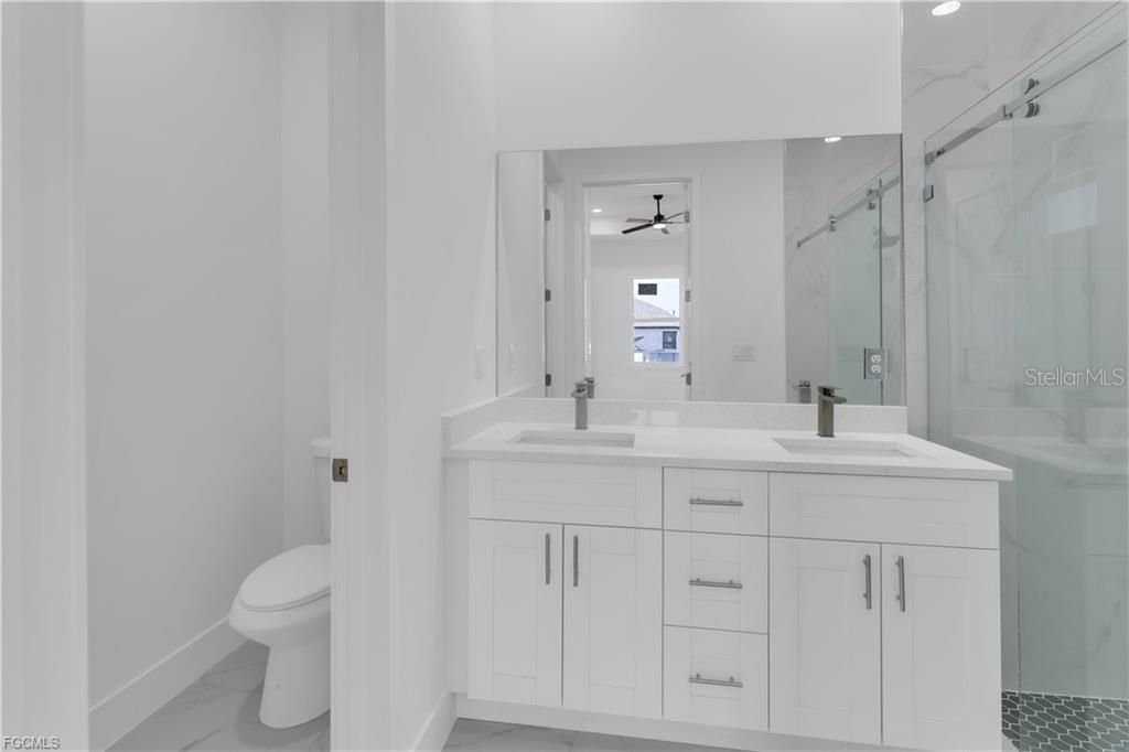 For Rent: $2,200 (3 beds, 2 baths, 1478 Square Feet)