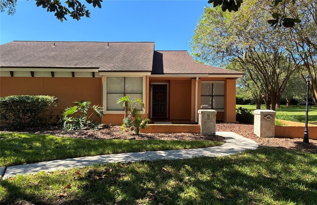 En Venta: $220,000 (2 camas, 1 baños, 890 Pies cuadrados)