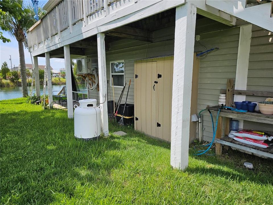 For Sale: $355,000 (2 beds, 2 baths, 1344 Square Feet)